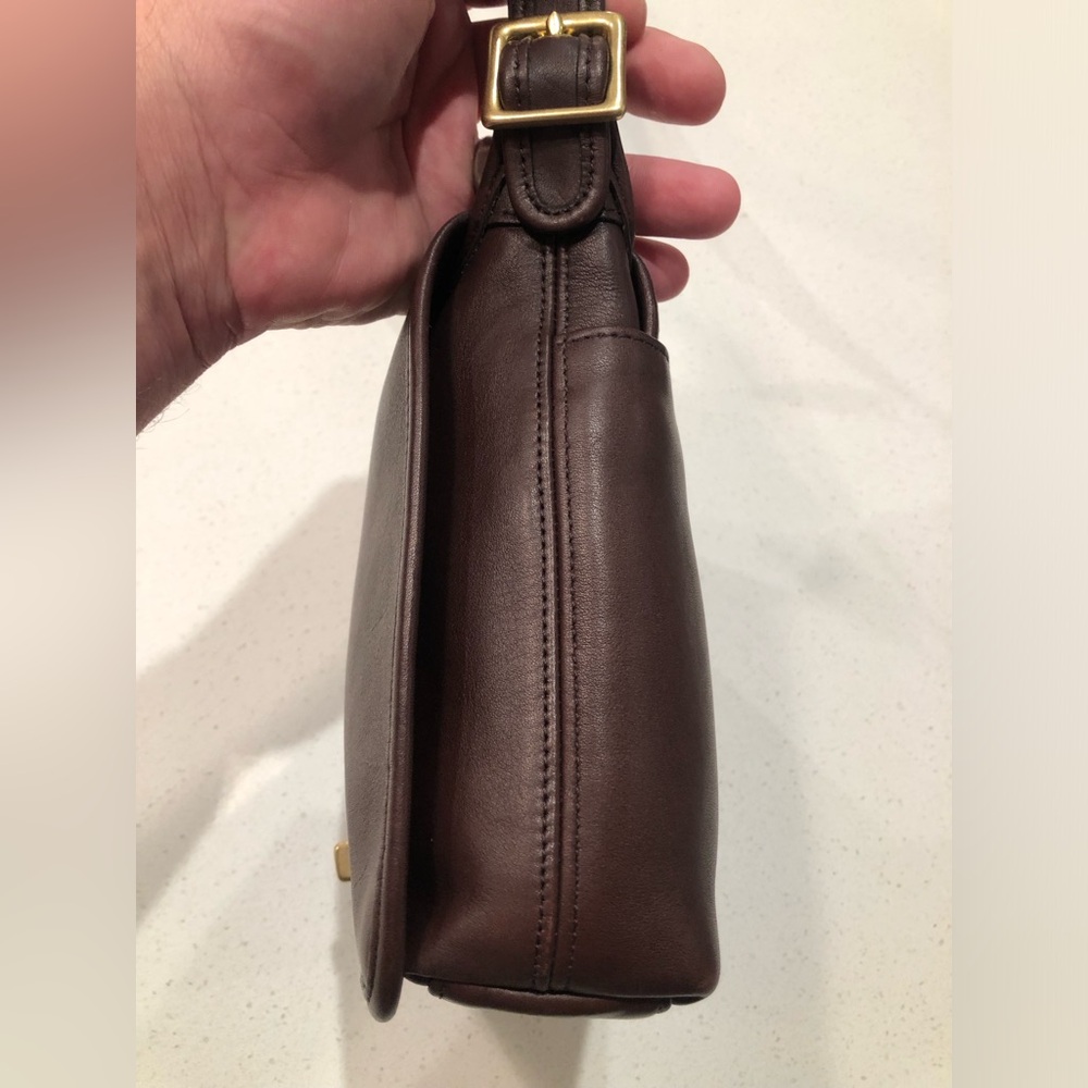 COACH VINTAGE LEGACY COMPANION  Mahogany Leather bag/purse #9715 with hangtag - Picture 4 of 14
